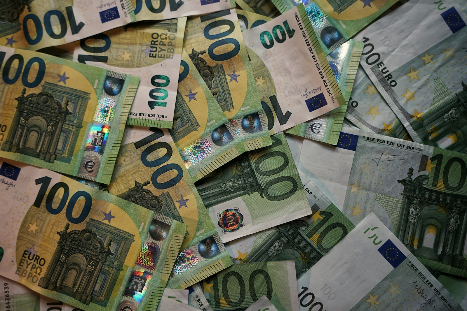 Kann die Stiftung eine Immobilie finanzieren? Eigenkapital, Kredit und die drei Modelle