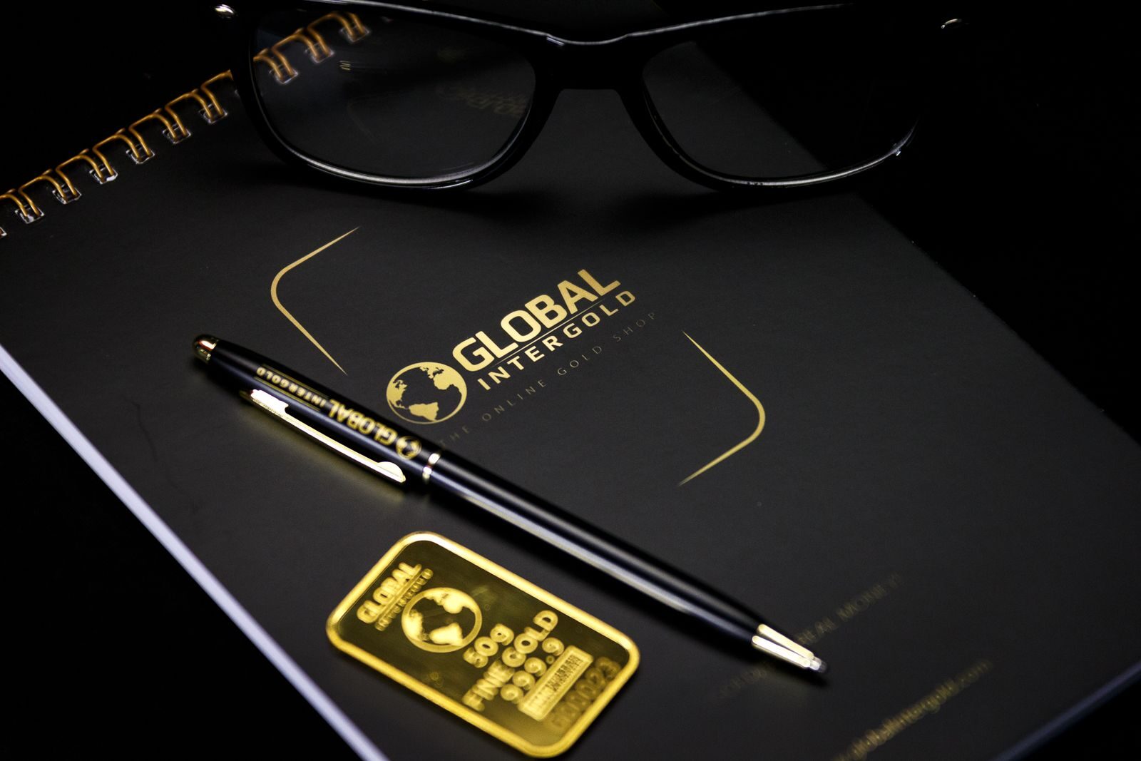 Kann die Stiftung Gold oder Edelmetalle halten?