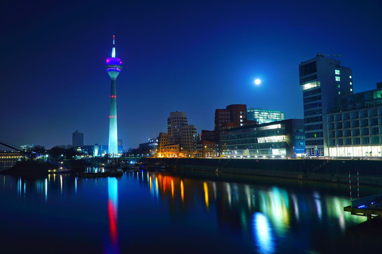 Stiftungsgründung in Düsseldorf: Wer ist zuständig und wie läuft das Verfahren ab?